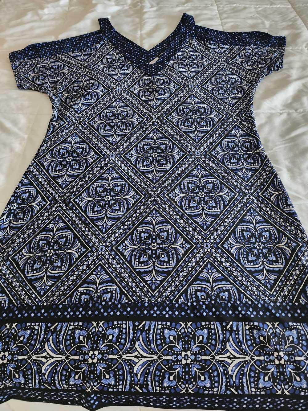 Women's Blue Patterned V-Neck Dress